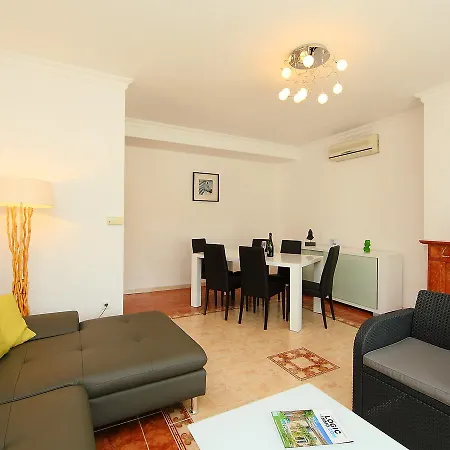 Holiday home Requesens By Interhome Empuriabrava