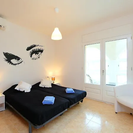 Requesens By Interhome *