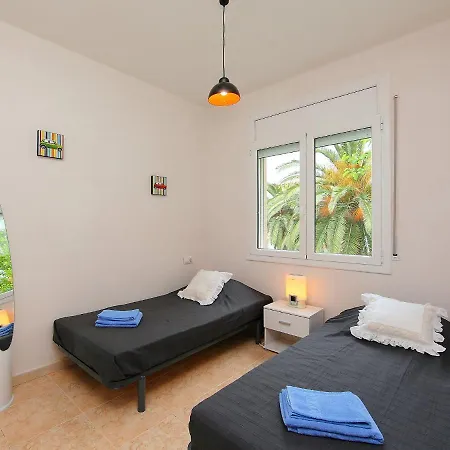 Holiday home Requesens By Interhome
