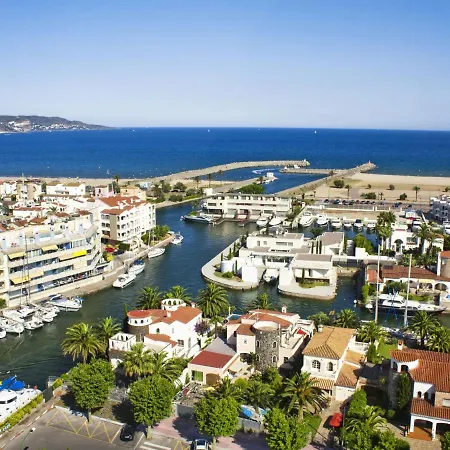 Requesens By Interhome * Ampuriabrava