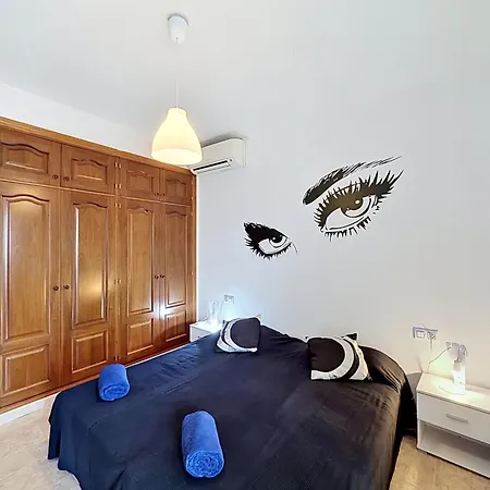 Requesens By Interhome