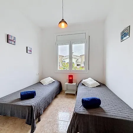 Requesens By Interhome Ampuriabrava