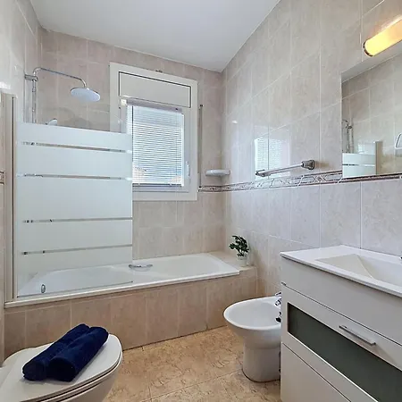 Requesens By Interhome Сasa de vacaciones Ampuriabrava