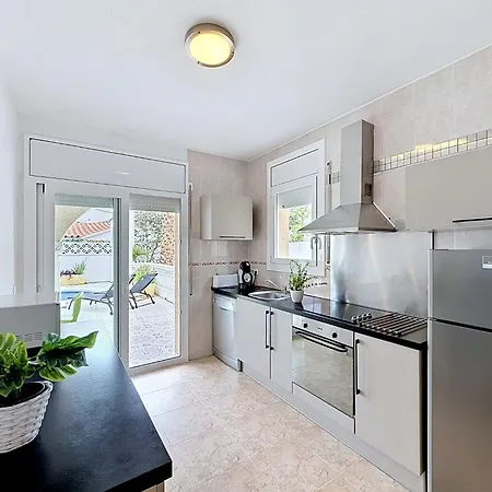 Ferienhaus Requesens By Interhome Empuriabrava